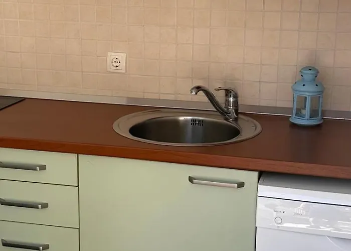 House Anita 펜션 *